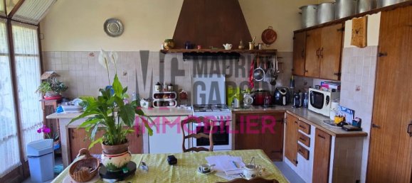 6 rooms House in Avignon, France No. 285635 3