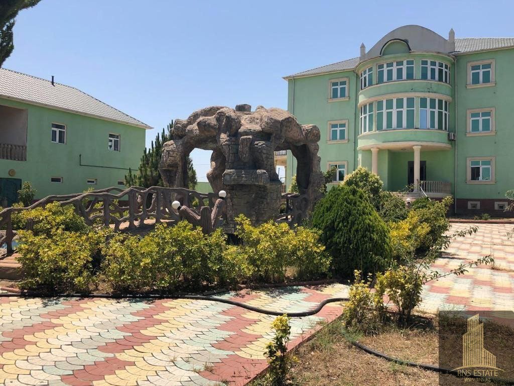 7 bedrooms House in Absheron, Azerbaijan No. 1133