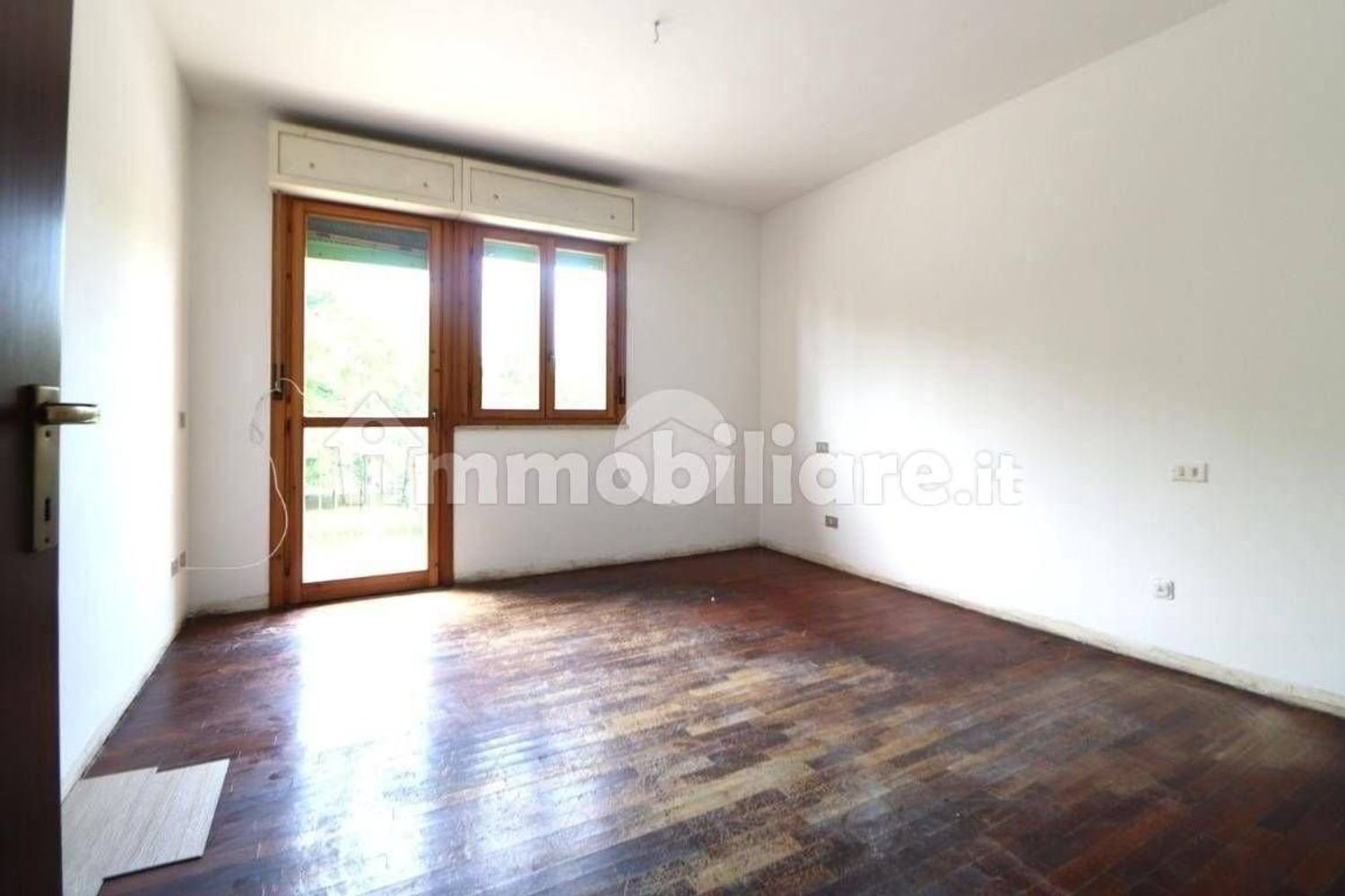 6-salle Maison à Mantua, Italy No. 314769