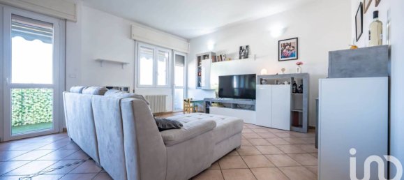 2 bedrooms Apartment in Ferrara, Italy No. 279379 6