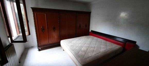 Casa de 8 habitaciónes en Martellago, Italy No. 60454 4