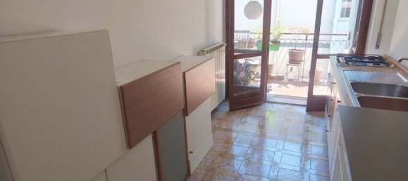 4 rooms Apartment in Castel di Sangro, Italy No. 271714 2