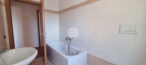 Квартира с 2 спальнями в Витербо, Италия № 287886 12