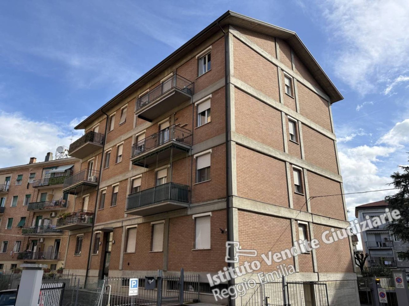 Apartamento de 5 divisões em Reggio Emilia, Italy N.º 333152