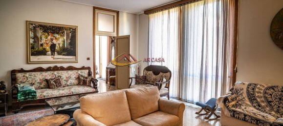 Офис 70м² в Ареццо, Италия № 47180 6