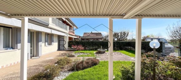 2 bedrooms Villa in Preganziol, Italy No. 304244 2