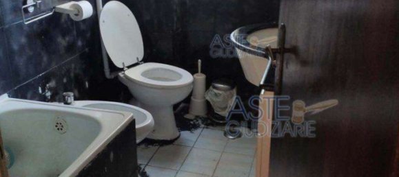 6 rooms Apartment in Palombara Sabina, Italy No. 185660 12