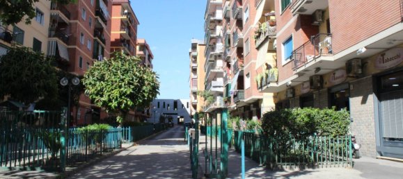 3 bedrooms Apartment in San Giorgio a Cremano, Italy No. 70171 2