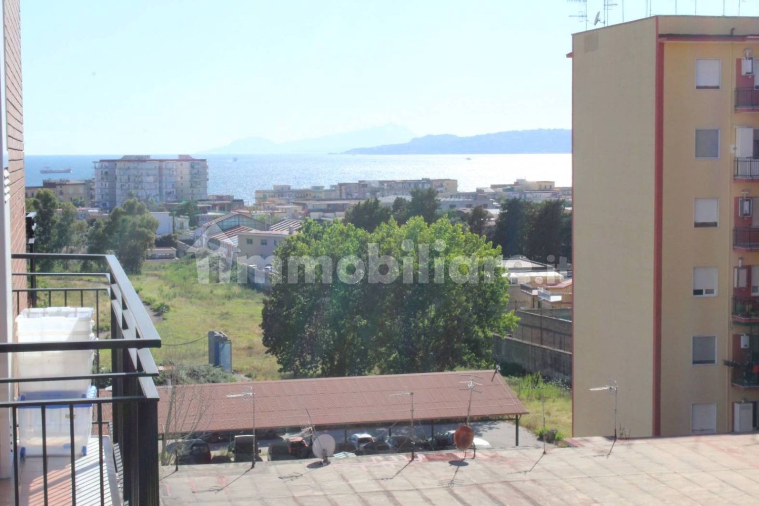 3 bedrooms Apartment in San Giorgio a Cremano, Italy No. 70171