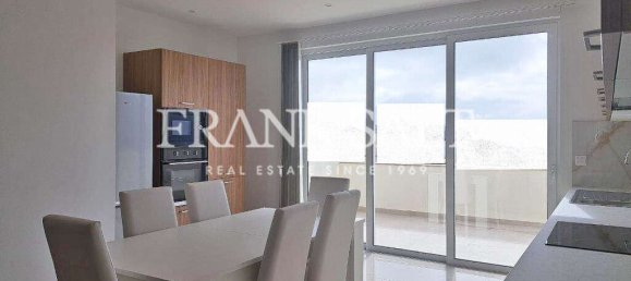 2 Schlafzimmer Penthouse in Mellieha, Malta, Nr. 7977 4