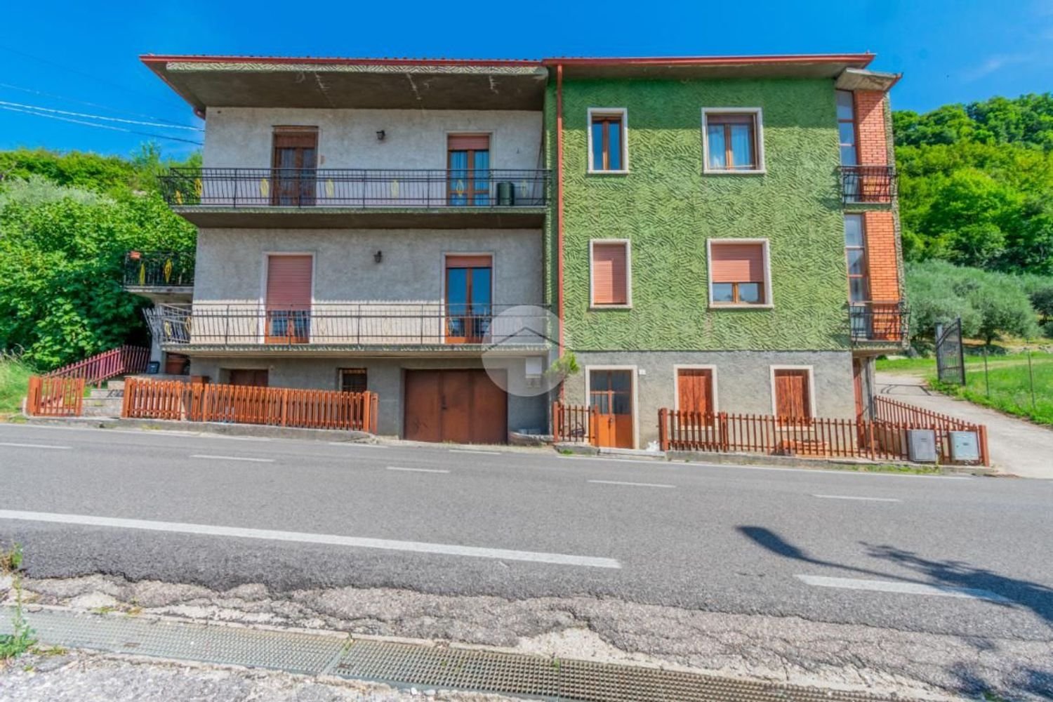 Casa de 5 habitaciónes en Negrar, Italy No. 288531