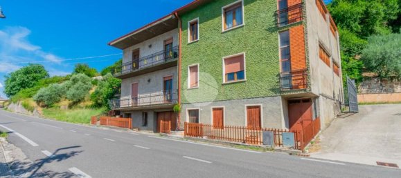 Casa de 5 habitaciónes en Negrar, Italy No. 288531 2