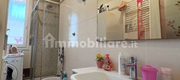Apartamento de 2 dormitorios en Pomezia, Italy No. 313430 5