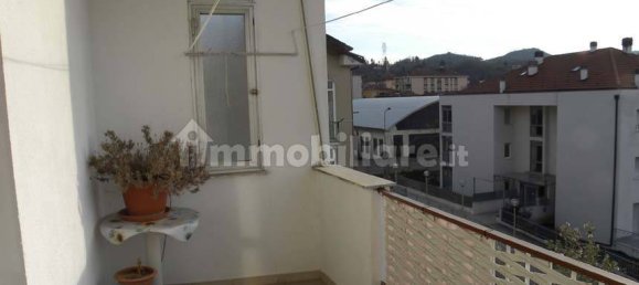 Apartamento de 2 dormitorios en Millesimo, Italy No. 154744 3