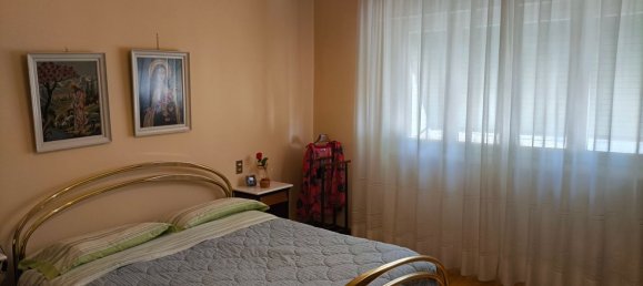4-salle Appartement à Monsummano Terme, Italy No. 307632 17