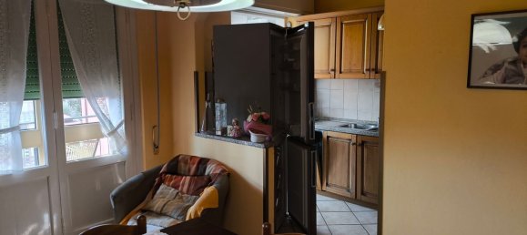 4-salle Appartement à Monsummano Terme, Italy No. 307632 5