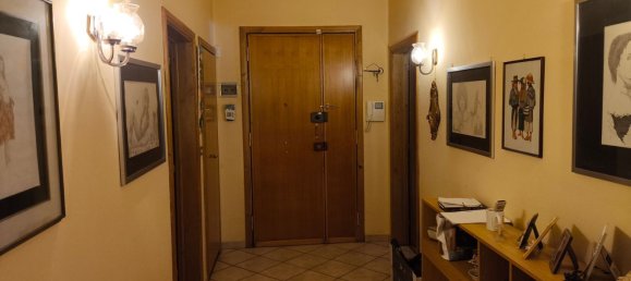 4-salle Appartement à Monsummano Terme, Italy No. 307632 13