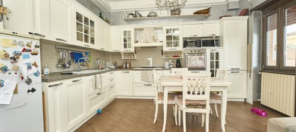 3-salle Appartement à Nettuno, Italy No. 172232 9