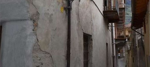 4 bedrooms Apartment in Verres, Italy No. 330960 16