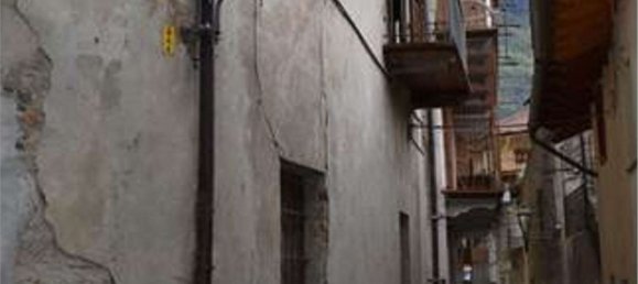 4 bedrooms Apartment in Verres, Italy No. 330960 15