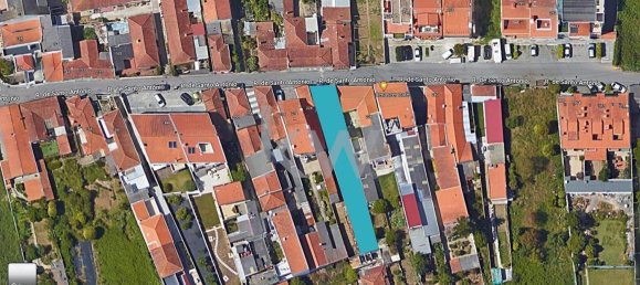 3 bedrooms House in Silvalde, Portugal No. 64389 4