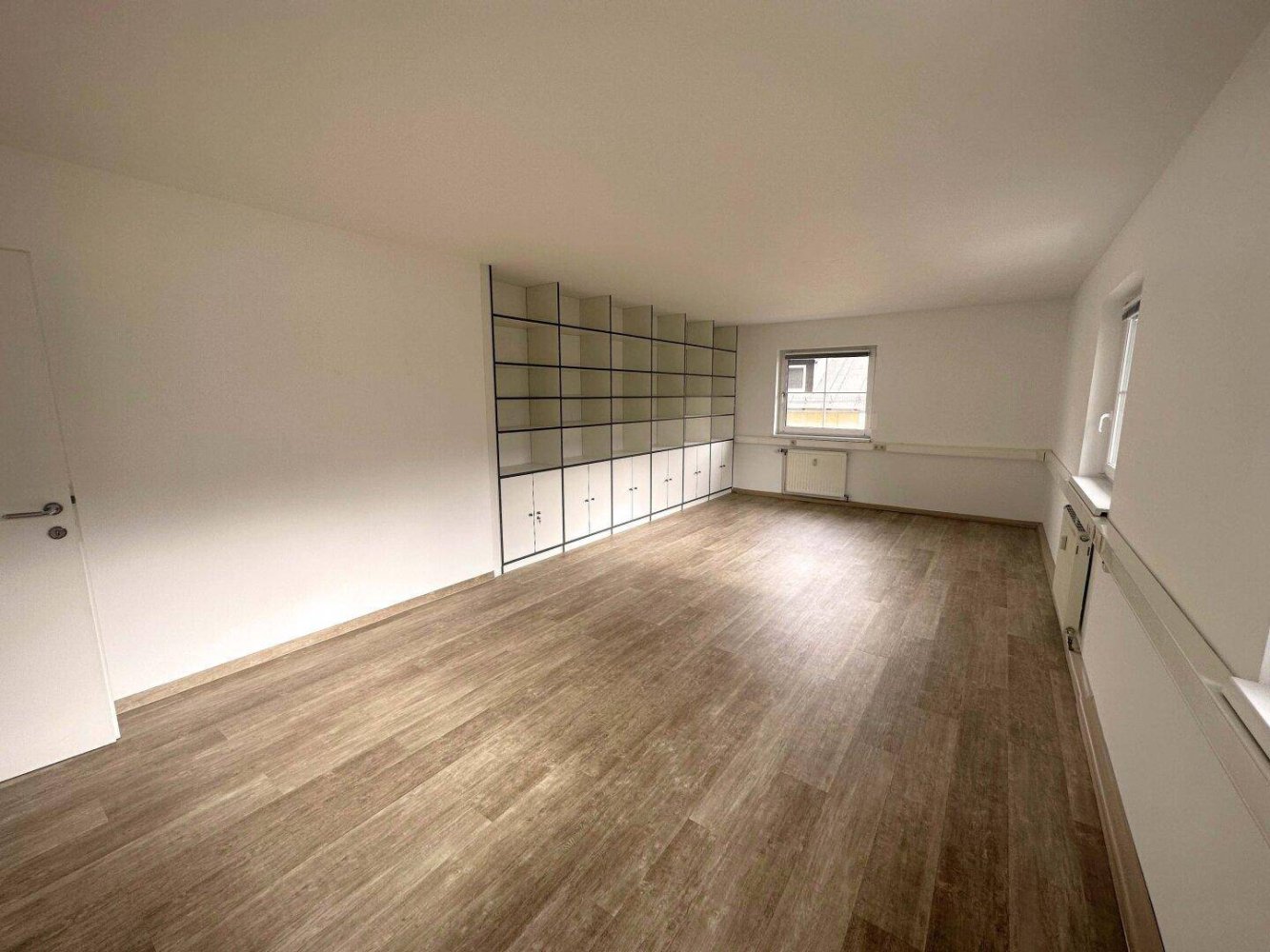 3-salle Bureau à Salzburg, Austria No. 66712