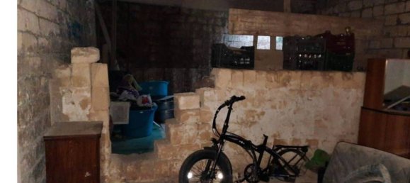  مرآب في Stornara, Italy 274متر مربع رقم 371205 13