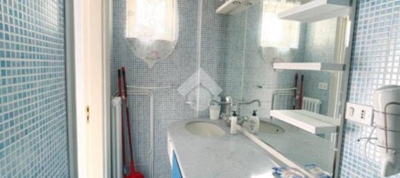 2 bedrooms House in Canosa di Puglia, Italy No. 284175 6