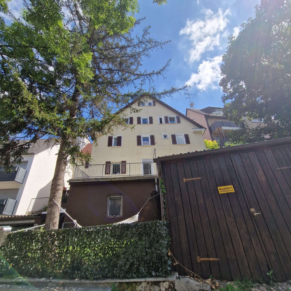 Edificio en Stuttgart, Germany 239 m² No. 295064