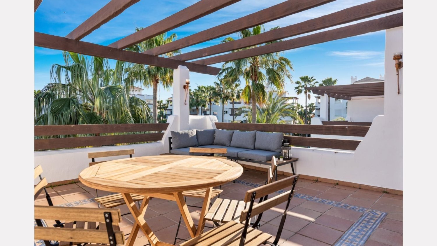 2 Schlafzimmer Penthouse in Estepona, Spain, Nr. 166842
