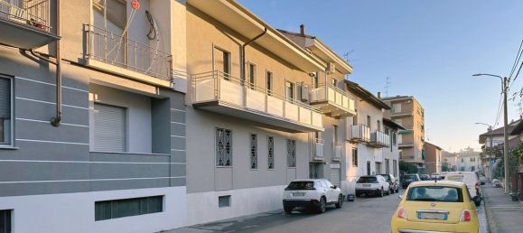 4غرفة منزل ذو طابقين في Monza, Italy رقم 215569 2