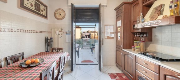 4غرفة منزل ذو طابقين في Monza, Italy رقم 215569 25