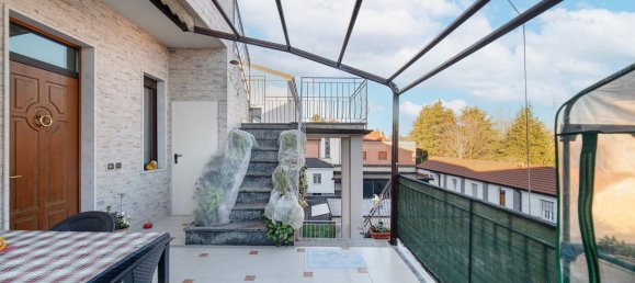 4غرفة منزل ذو طابقين في Monza, Italy رقم 215569 6