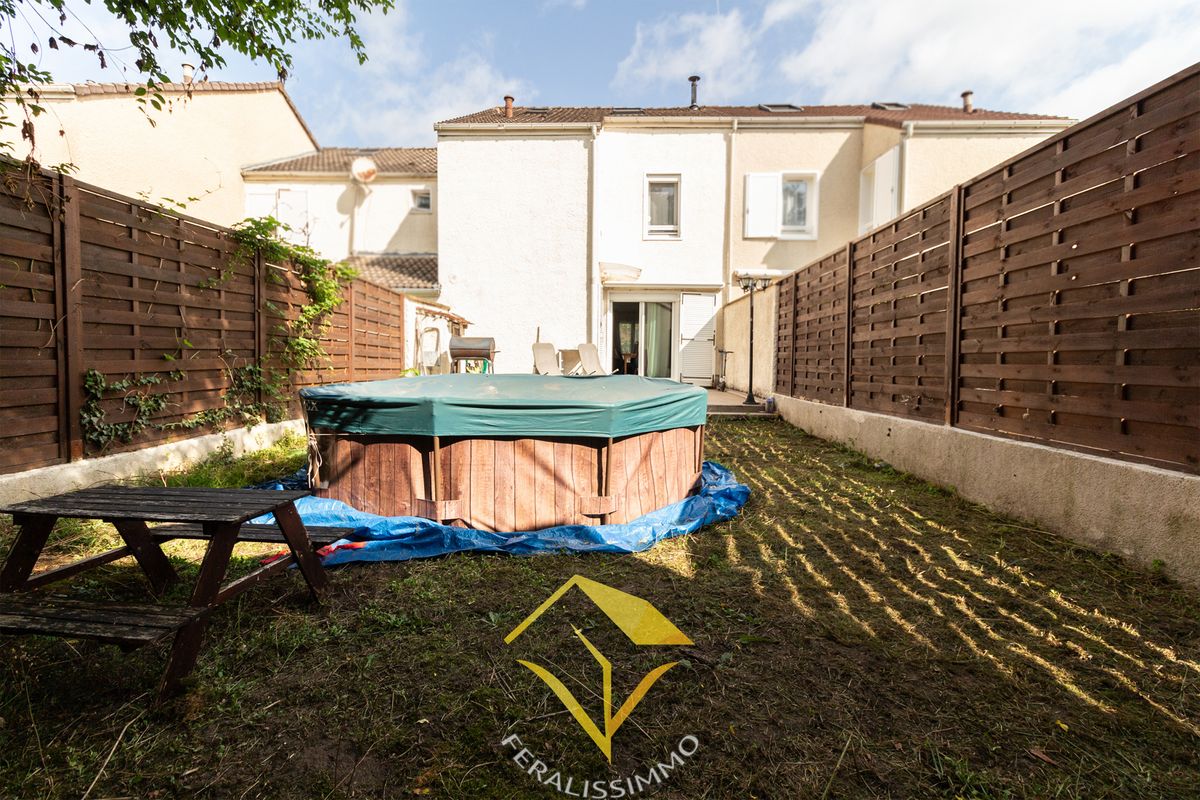 4 Schlafzimmer Haus in Eragny, France, Nr. 172326