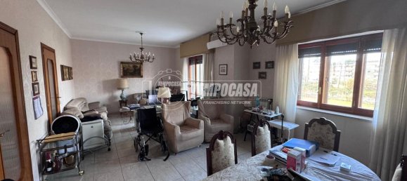 Квартира с 6 комнатами в Неаполь, Италия № 139629 13