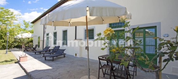 27 chambres Villa à Barberino Tavarnelle, Italy No. 192470 3