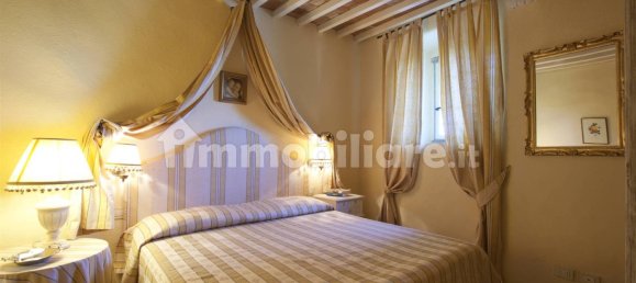 27 chambres Villa à Barberino Tavarnelle, Italy No. 192470 16