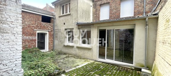 3 bedrooms House in Peronne, France No. 237044 9