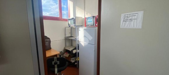 4 rooms Warehouse in Scandicci, Italy No. 229815 18