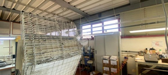 4 rooms Warehouse in Scandicci, Italy No. 229815 26