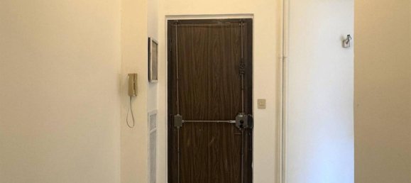 3-Zimmer Penthouse in Turin, Italy, Nr. 37804 3