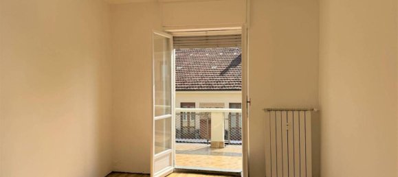 3-Zimmer Penthouse in Turin, Italy, Nr. 37804 6