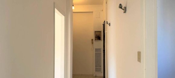 3-Zimmer Penthouse in Turin, Italy, Nr. 37804 4