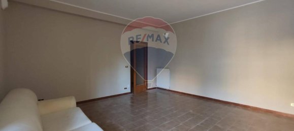 7 rooms Apartment in Syracuse, Italy No. 245487 6