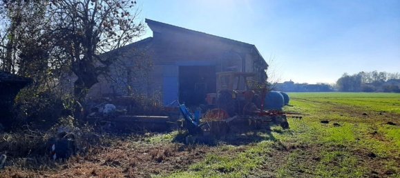 5 bedrooms House in Valeggio sul Mincio, Italy No. 370001 7