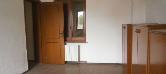 Casa de 4 divisões em Mortara, Italy N.º 5780 27