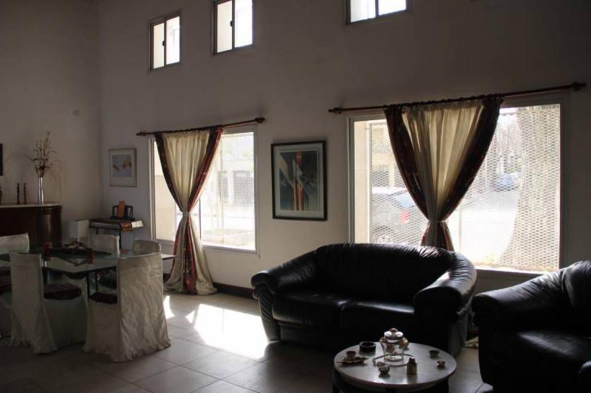 3 Schlafzimmer Haus in Buenos Aires, Argentina, Nr. 82573