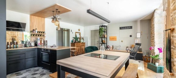 2 bedrooms House in Villefranche-sur-Saone, France No. 335348 5