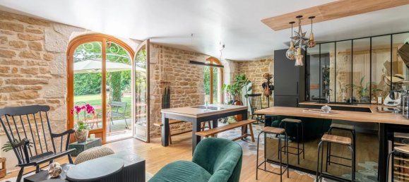 2 bedrooms House in Villefranche-sur-Saone, France No. 335348 3