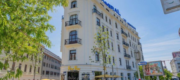 Квартира с 3 комнатами в Мариахильф, Австрия № 137651 2